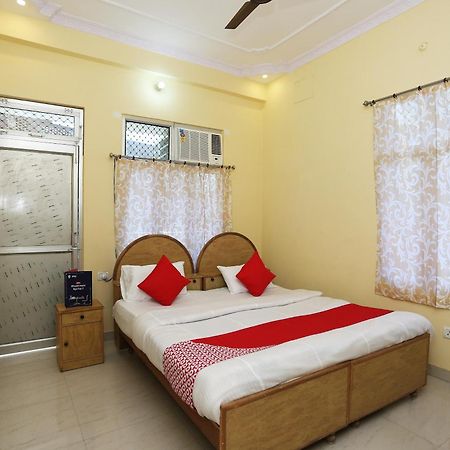 Collection O Sahani Guest House Rāmnagar Exterior foto